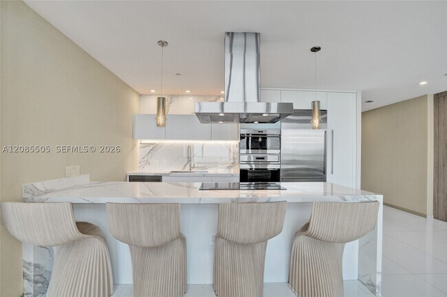 Building Photo - 1100 Biscayne Blvd Unit 6303