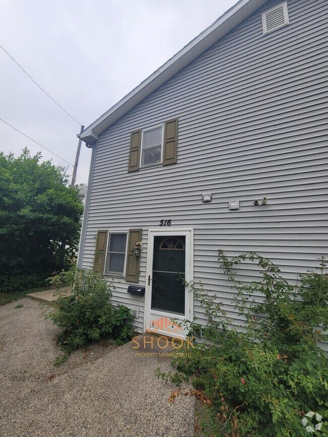 Building Photo - 516 S 4th St Unit 516 S 4th St,  3 Rental