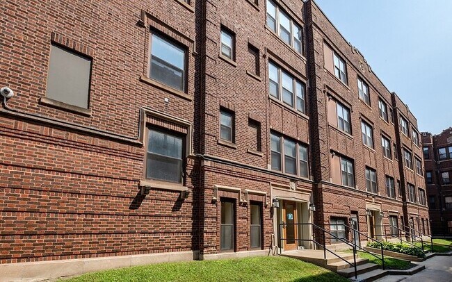 Photo - 6200 S University Ave Unit #6200
