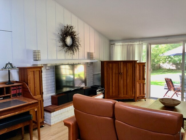 Photo - 133 Glenwood Ave