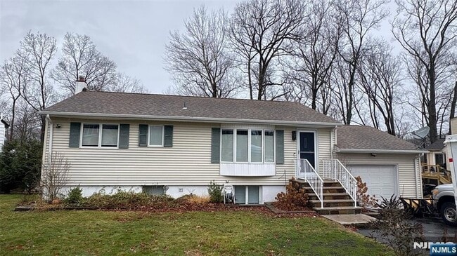 Building Photo - 9 McKinley Pl