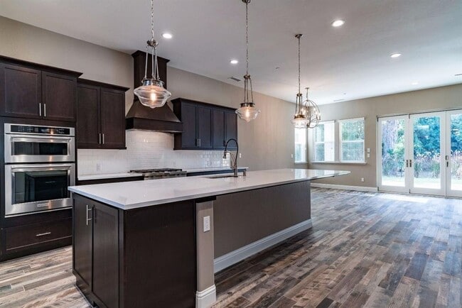 Photo - Custom Granville Built Home for Rent in Ol...