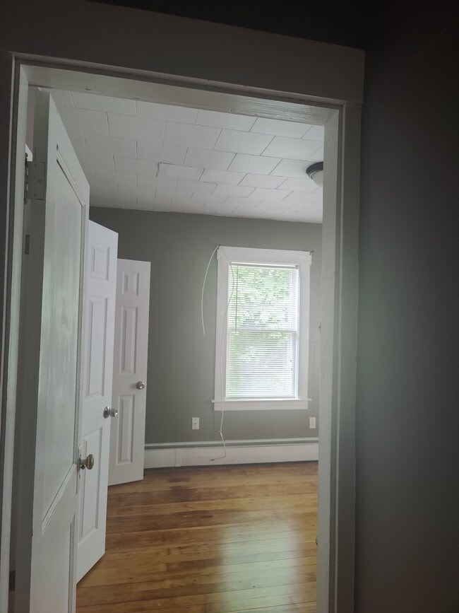 143 Charles St