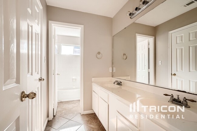Photo - 2311 Daneswood Ct