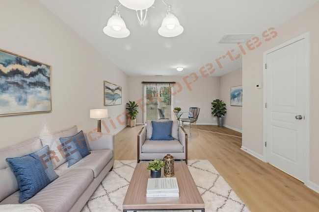 Photo - 2907 Berkeley Springs Pl