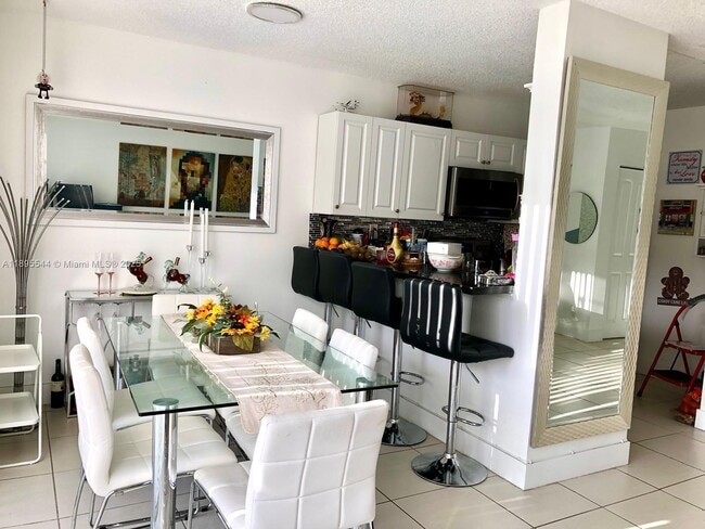 Photo - 14020 SW 91st Terrace Unit 14020