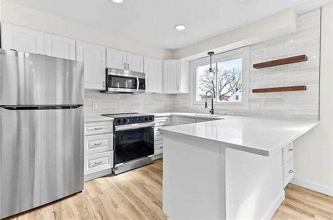 Photo - 2-23 Joy St Unidad 2