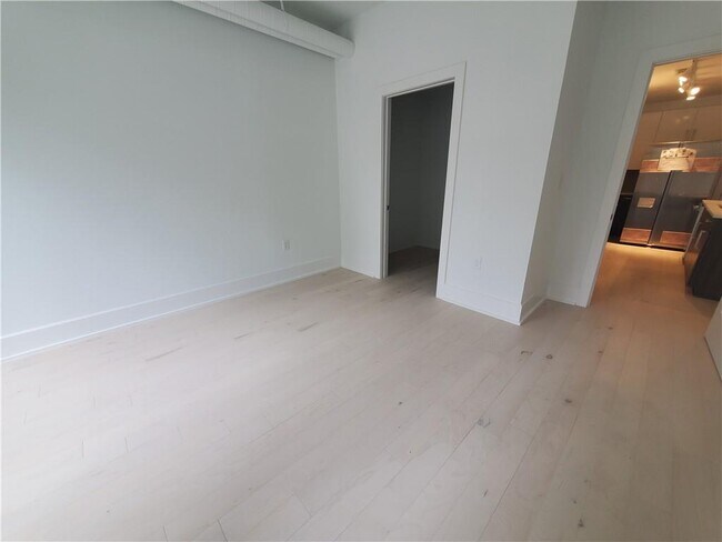 Photo - 775 Juniper St NE Unidad 115