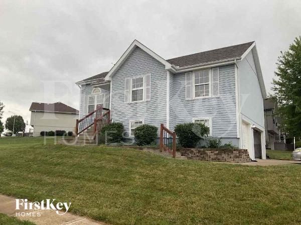 Photo - 11623 N Windsor Ave House
