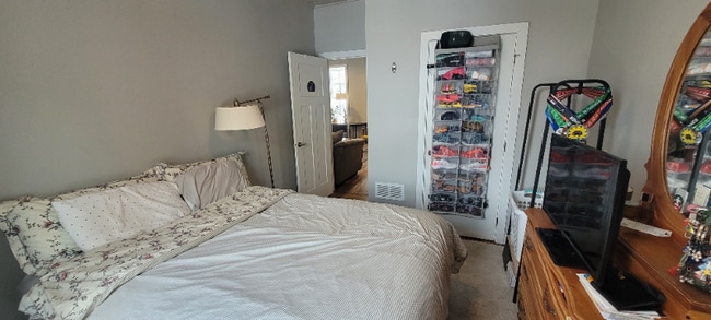 Photo - 219 Park Row Unidad B