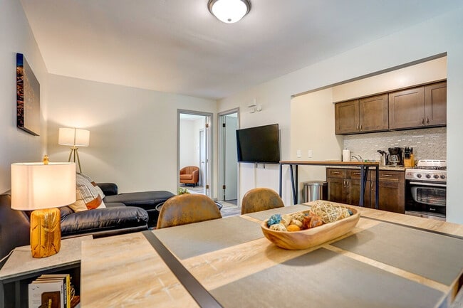 Photo - 407 S 94th Pl Unidad ID1377403P