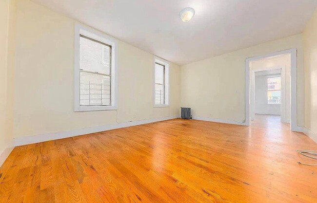 Photo - 666 Hancock St Unit 4A