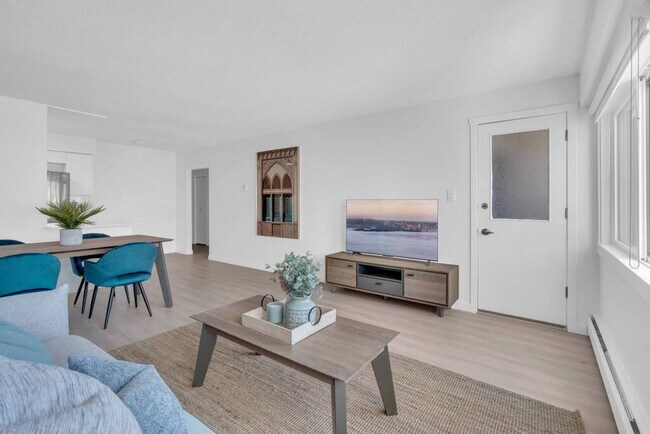 Photo - 45 E 16th Ave Unit ID1051809P