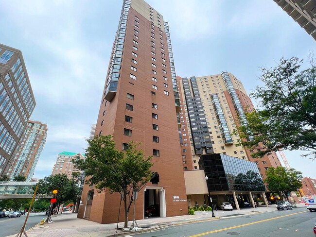 Direct Indoor Access to Ballston Metro wit... - Direct Indoor Access to Ballston Metro wit... Condominio Unidad 1710