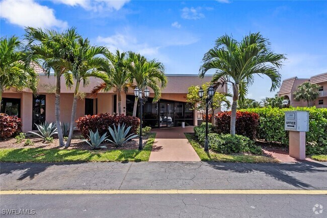 Building Photo - 400 Forest Lakes Blvd Unit 211 Rental