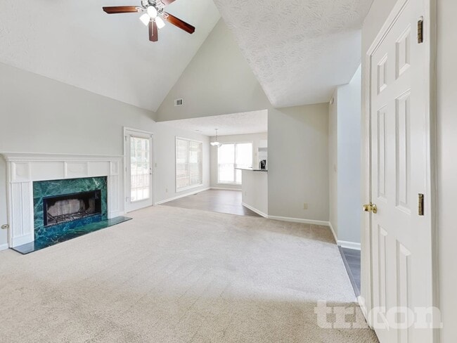 12009 Harbour Town Pkwy