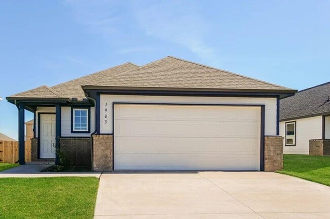 Photo - 1903 Crimson Lake Blvd