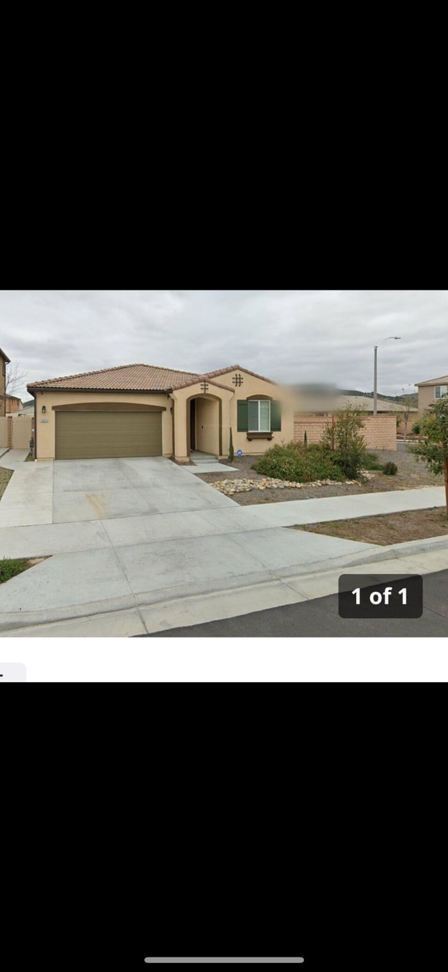 Building Photo - 24255 Insignia Dr Rental