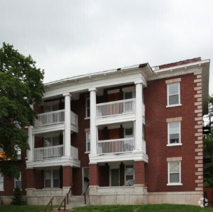 Building Photo - Oasis on Linwood Rental