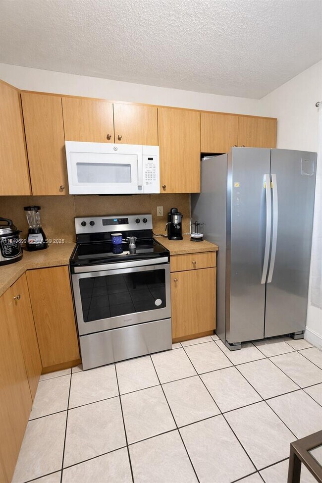 Photo - 19805 SW 114th Ave Unit 315