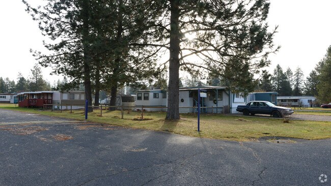 Photo - Eloika Pines Mobile Home Park