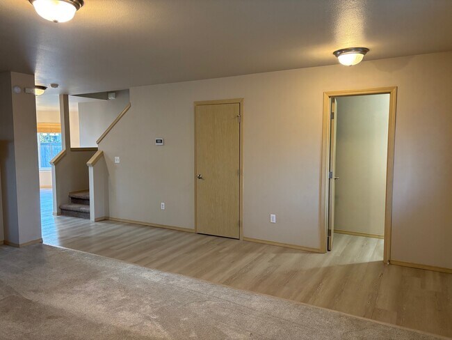 Photo - 9903 197th Ave E