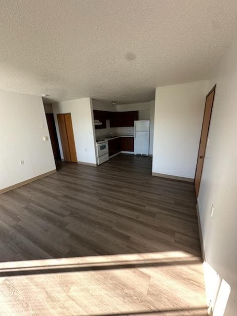Building Photo - 422 S Gustin Unit 1