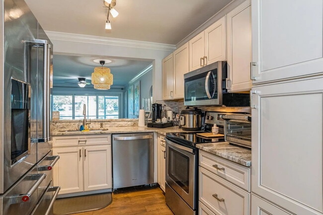 Photo - 250 Timber Lake Cir Unit E-103