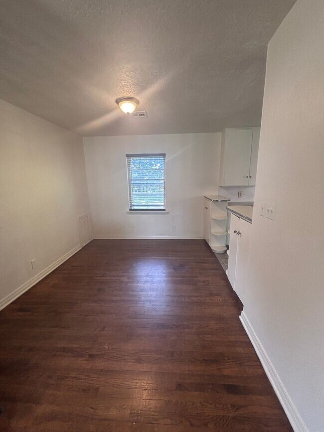 Photo - 2 Bed/1 bath home near Norman North