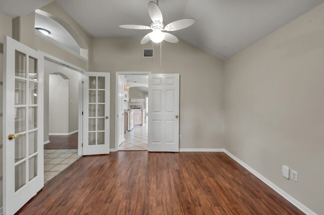 Photo - 319 Cape Conroe Dr