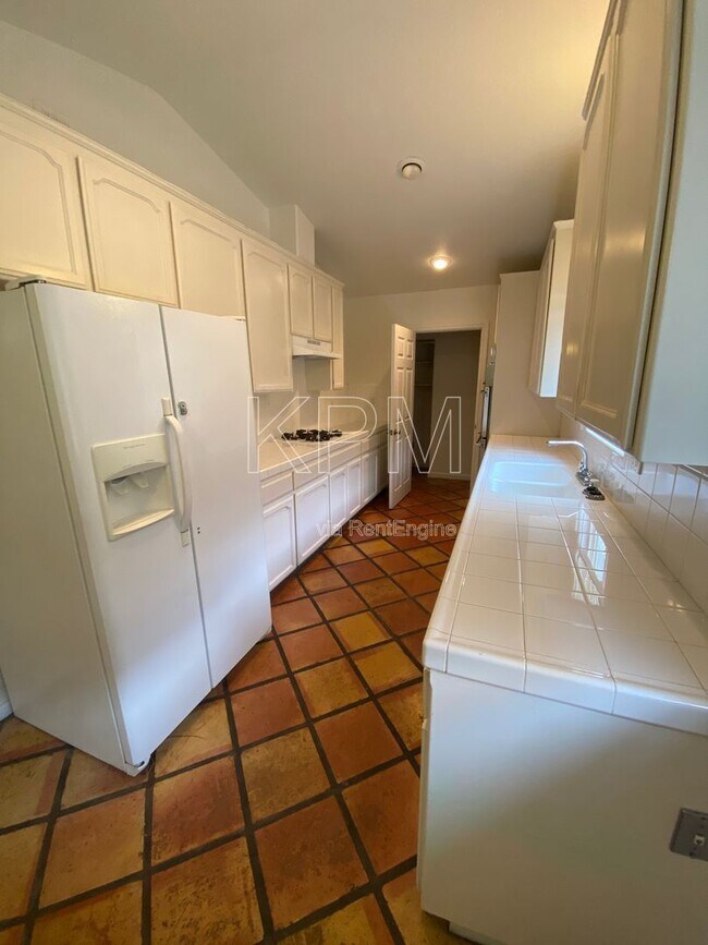 Photo - 1851 Porter Way