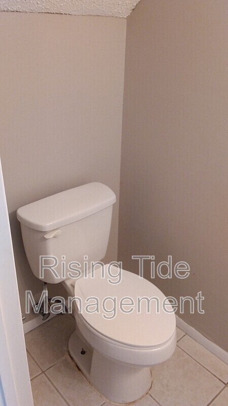 Photo - 1914 Springlake Ct