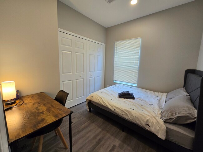 Photo - 203 N State St Unit 2