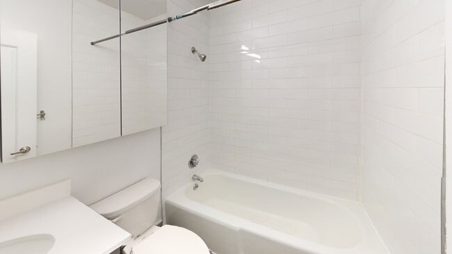 Photo - 333 E 34th St Unit 12H