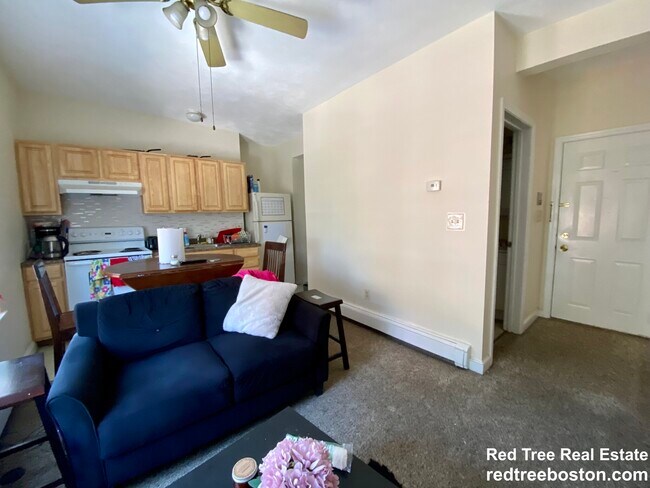 122 Berkshire St Unit 6