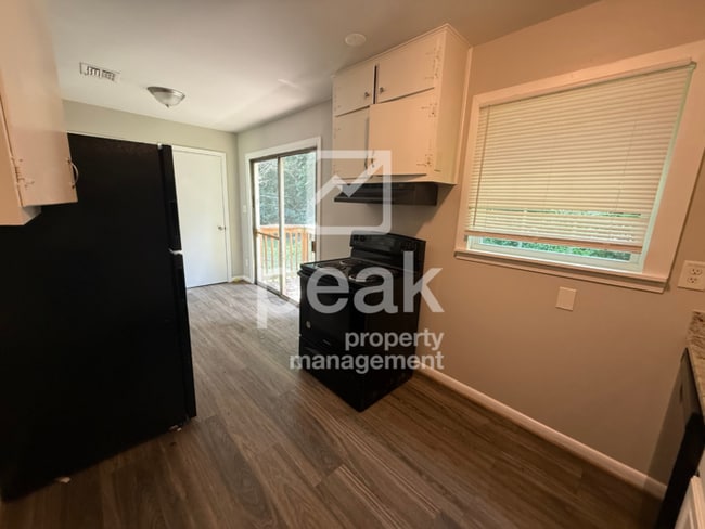 Photo - $1,199! 3Bed/ 1.5 Bath House! North of Bir...