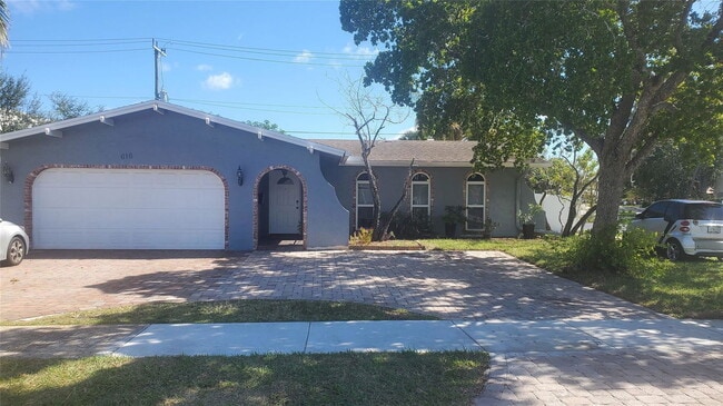 Photo - 616 SE 8th Ave