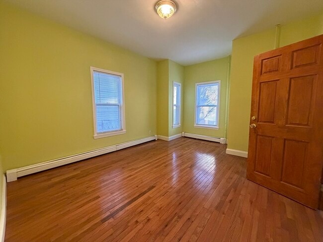 Photo - 150 Orange St Unit # 1