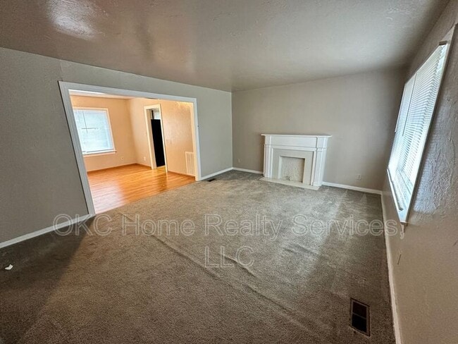 Photo - 1216 NE 42nd St