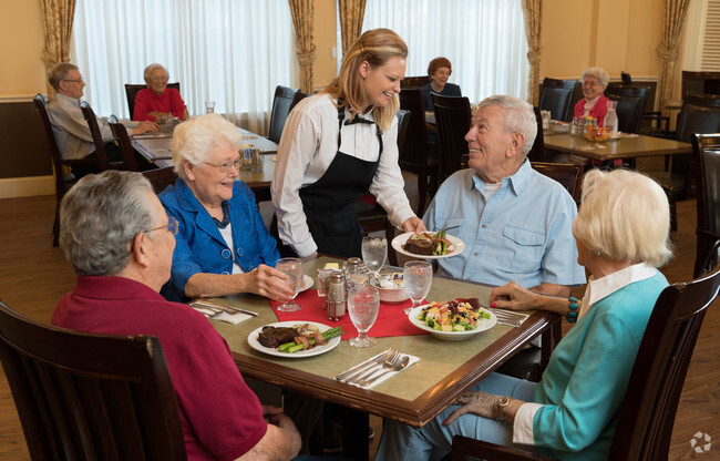 Building Photo - Mountain Creek Retirement Living Rental