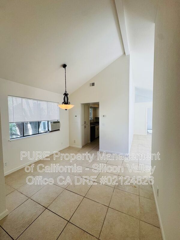 Photo - 478 N Winchester Blvd Unit 4