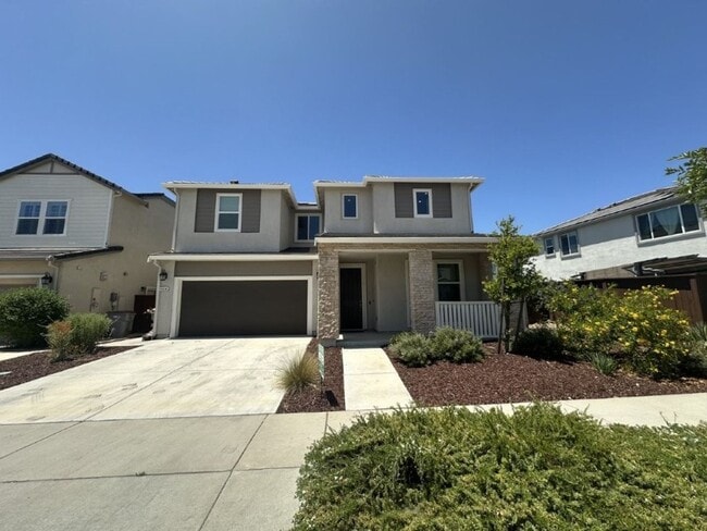 Spacious 4-Bedroom, 3-Bath Home in Southea... - Spacious 4-Bedroom, 3-Bath Home in Southea...