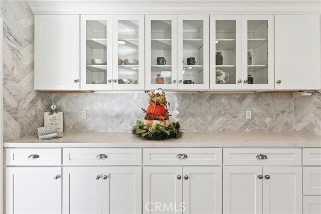 Photo - 302 Cleveland Dr