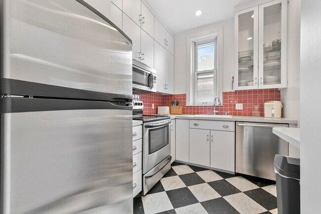 Photo - 280 Commonwealth Ave Unit 309