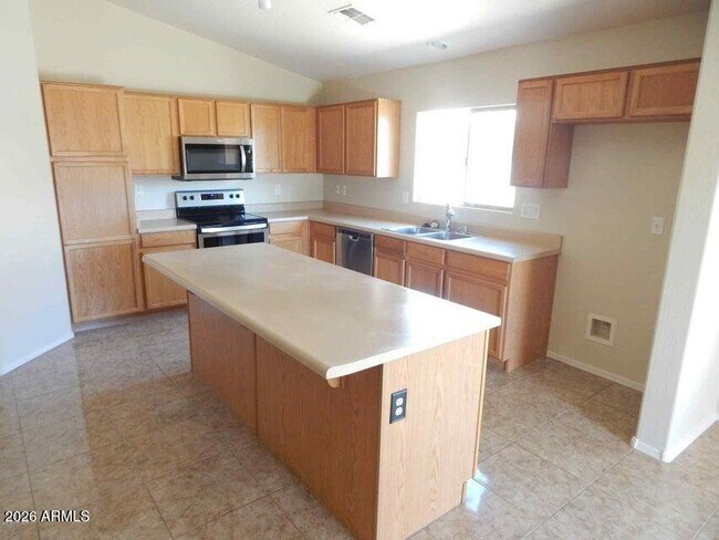Photo - 17849 W Ventura St
