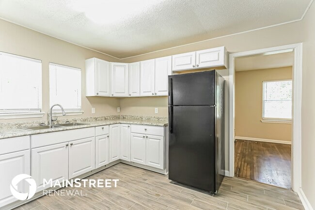 Photo - 2109 Mississippi Ave