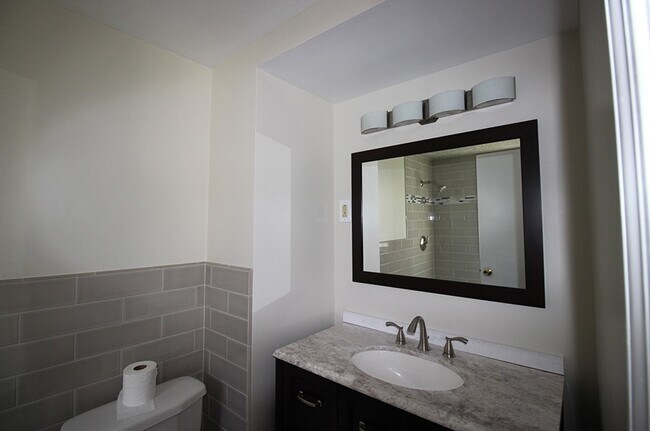 Photo - 14 Dow St Unit 2