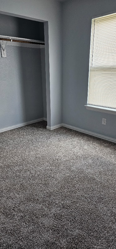 Photo - 411 E Day St