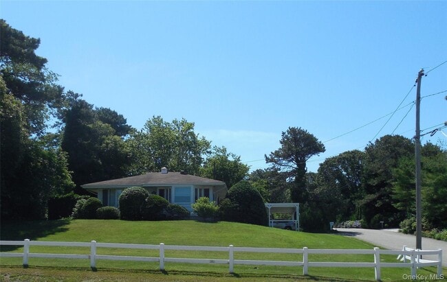 Building Photo - 3 Windmill Ln