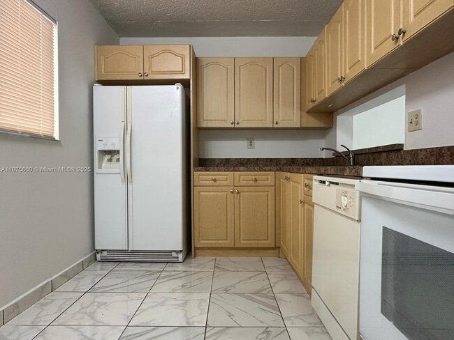 Photo - 8420 SW 133rd Avenue Rd Unit 317